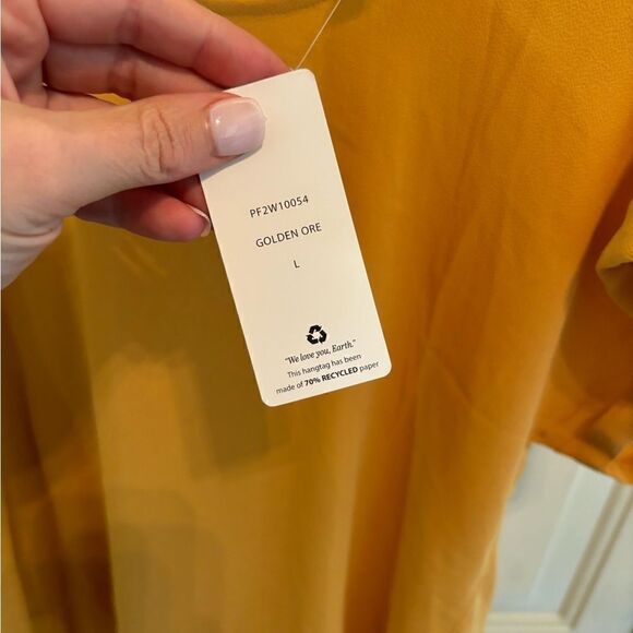 NWT Pink Rose Gold Short Sleeve Blouse size L - Picture 2 of 5